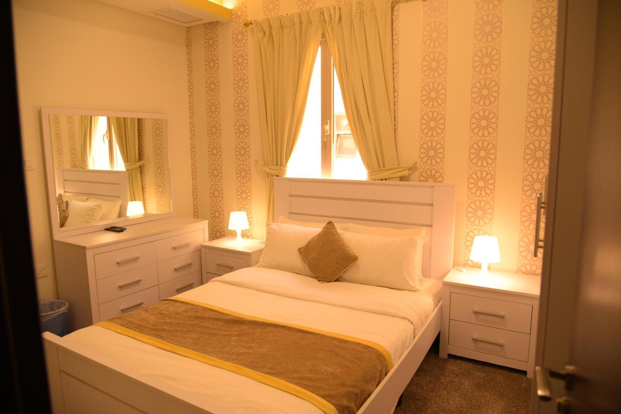 Dahlia Hotel Apartment Riggae Kuwait City Eksteriør bilde