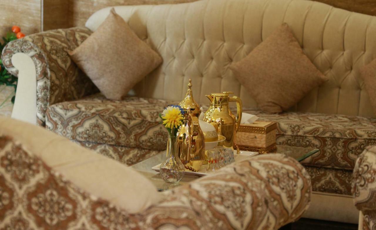 Dahlia Hotel Apartment Riggae Kuwait City Eksteriør bilde